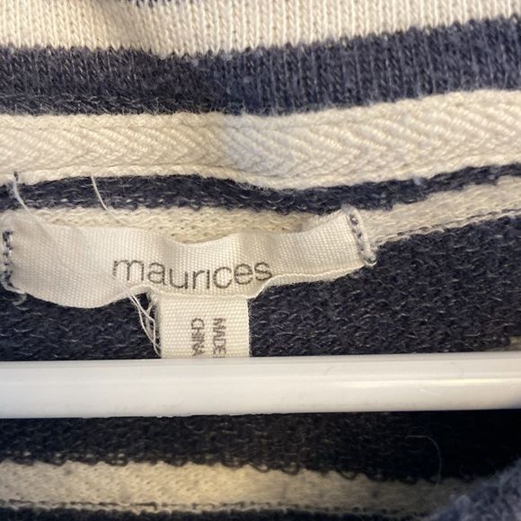 Maurices cold shoulder navy/white striped dress size medium - Picture 5 of 11